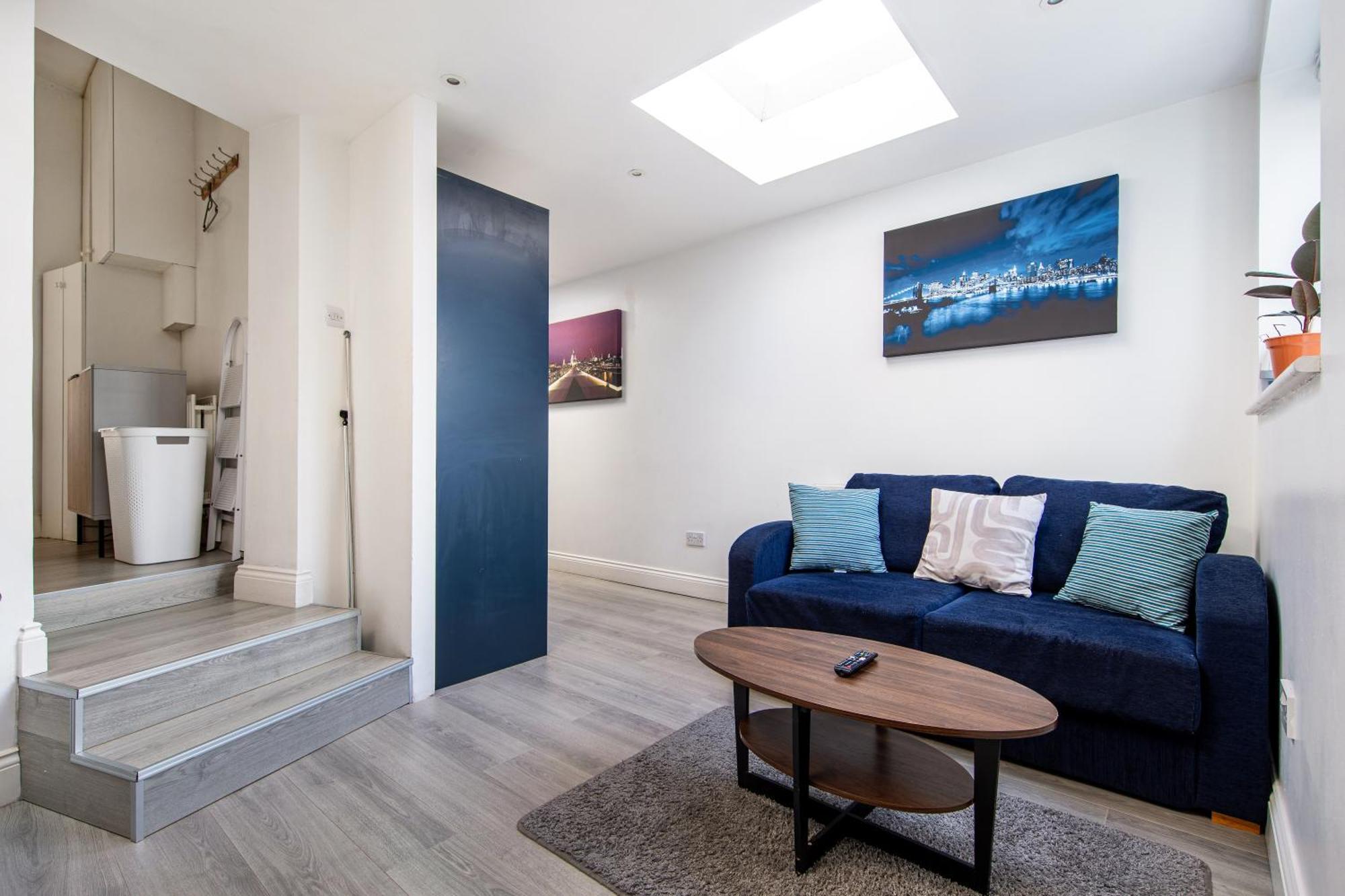 Cosy 1 Bed Apartment With Free Parking Close To Underground Station Zone 2 For Quick Access To Central London Up To 5 Guests מראה חיצוני תמונה