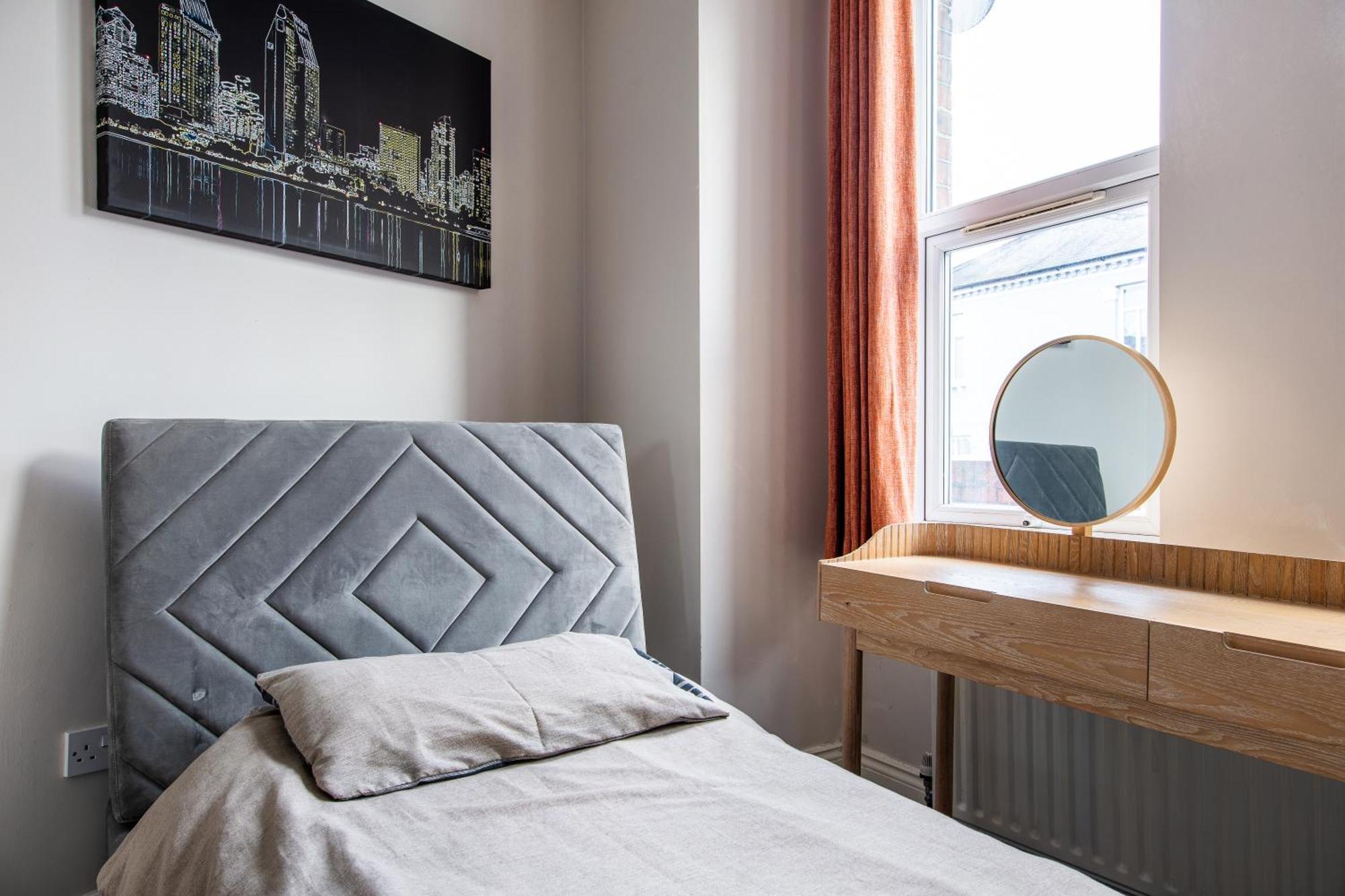 Cosy 1 Bed Apartment With Free Parking Close To Underground Station Zone 2 For Quick Access To Central London Up To 5 Guests מראה חיצוני תמונה